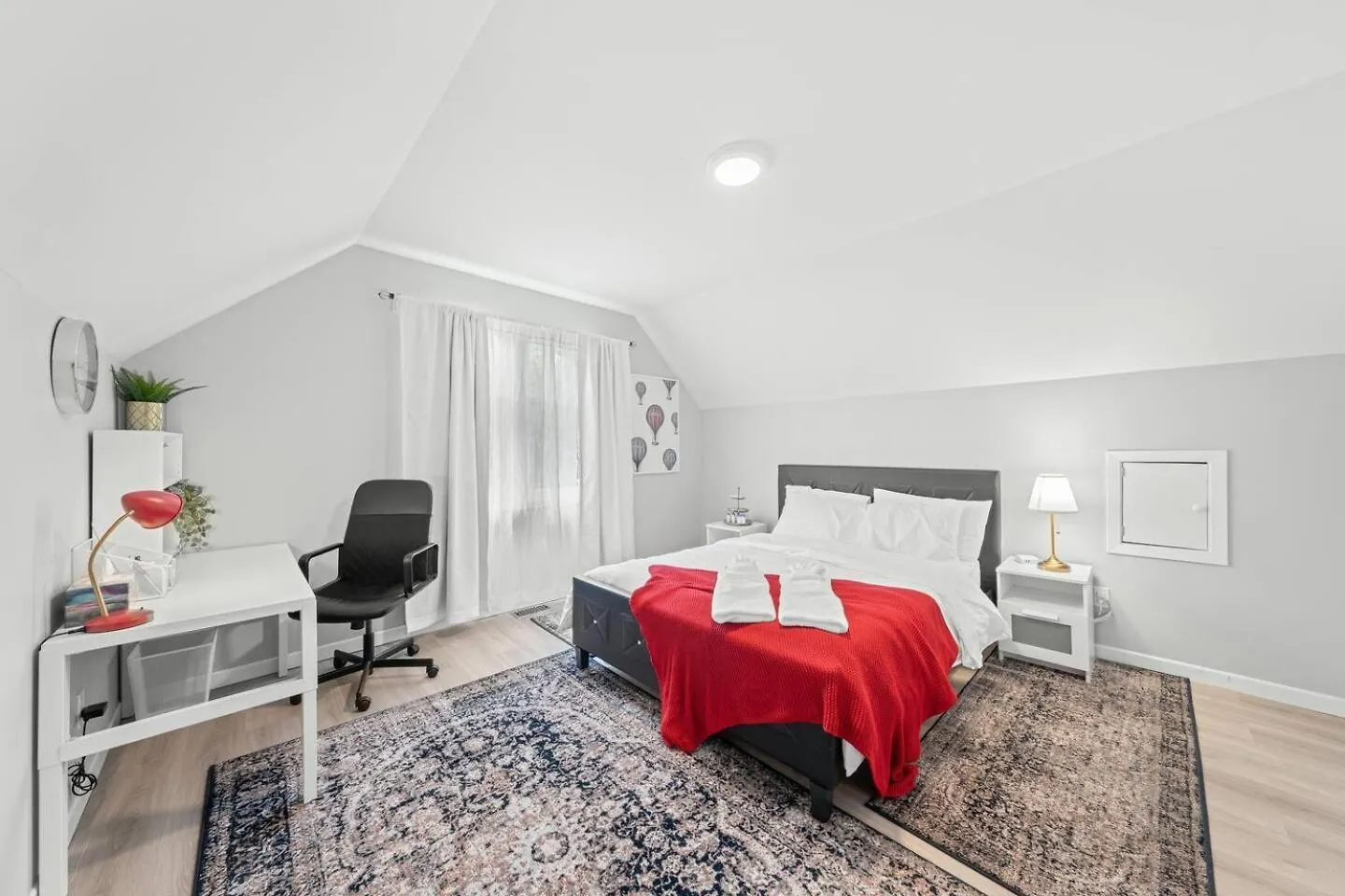Private Cozy Room With Free Parking تورونتو بيت ضيافة